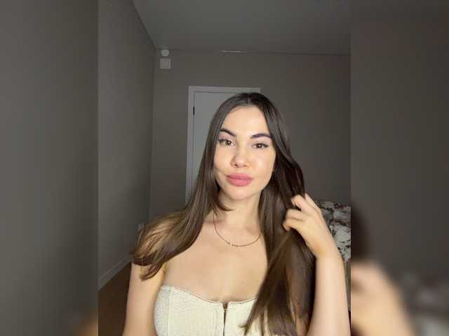 YourGo0dGirl online show from August 6, 6:29 pm