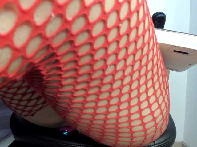 molly-rosse online show from August 5, 3:21 pm