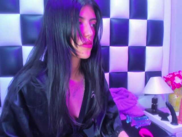 morganasmit online show from July 27, 10:59 pm