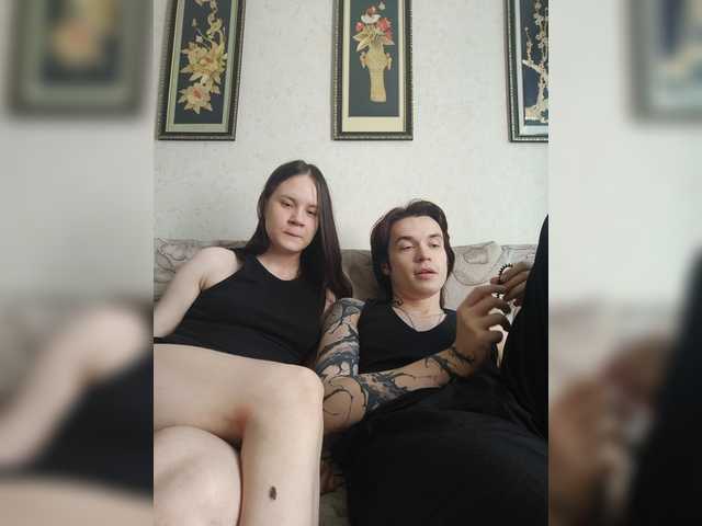 murmurmeow666 online show from August 7, 5:18 am