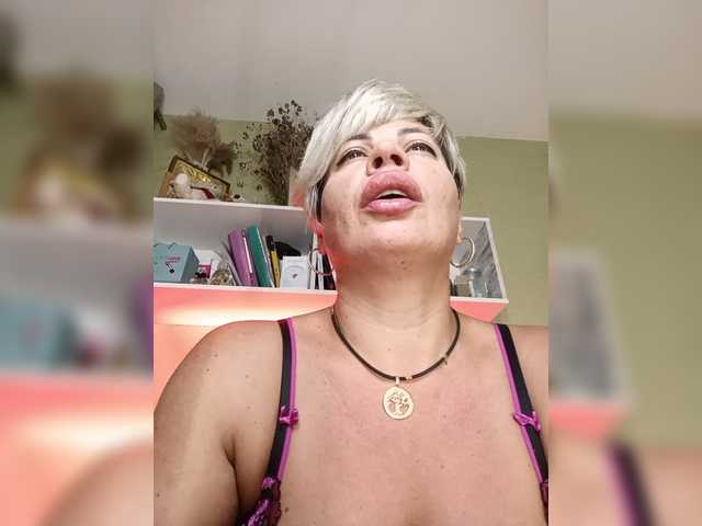 murr-kitty online show from August 12, 10:34 pm