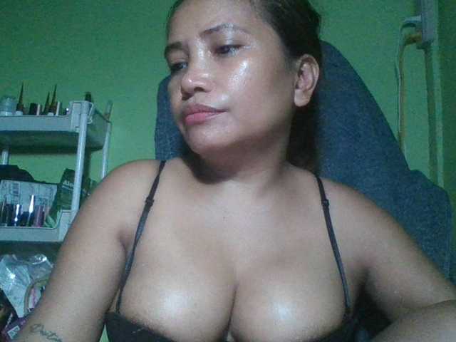 myoneandonly online show from August 7, 3:39 am