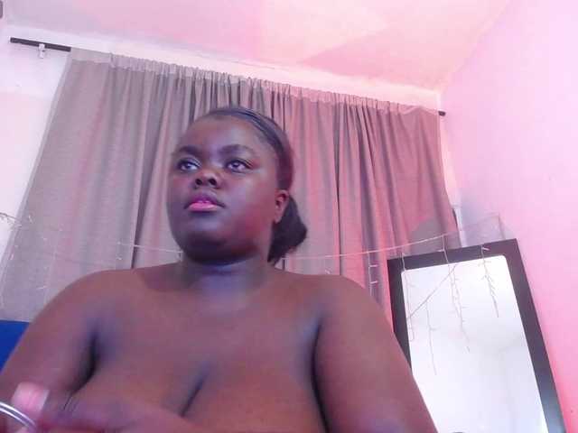 neighbor-ebony online show from August 7, 8:58 am