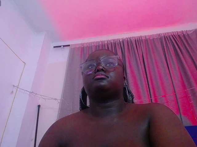 neighbor-ebony online show from August 14, 5:44 am