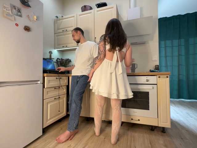 neighborzone online show from June 24, 10:39 am