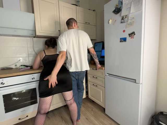 neighborzone online show from August 3, 12:01 pm