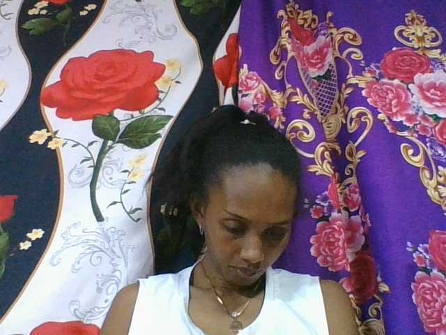 ninie1a online show from August 7, 8:58 am