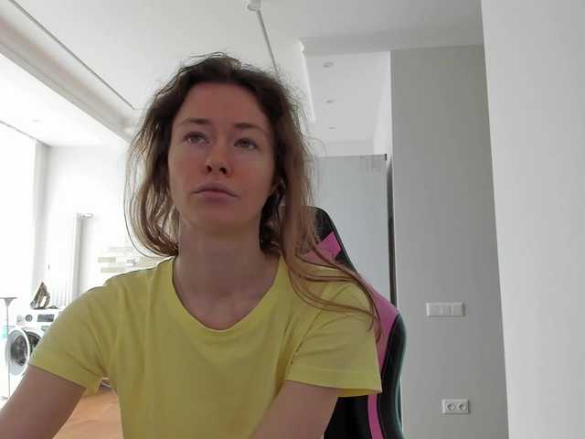 ooksiiii online show from May 15, 9:48 pm