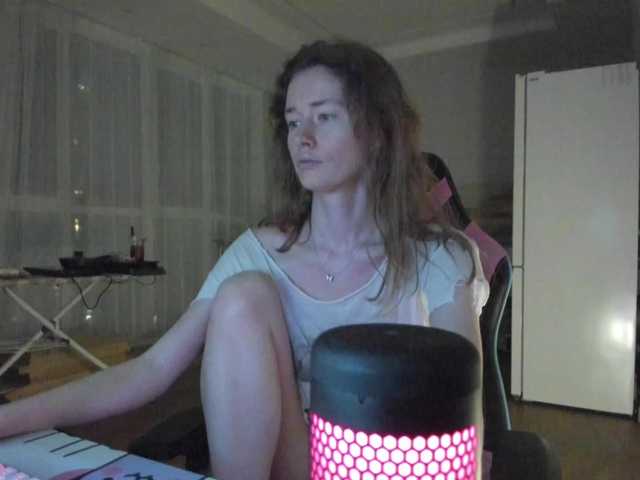 ooksiiii online show from May 16, 12:22 am