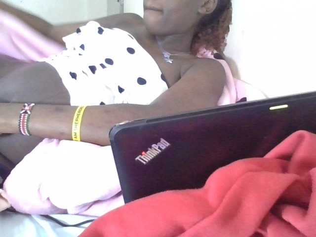 prettyglowing online show from June 16, 7:51 am