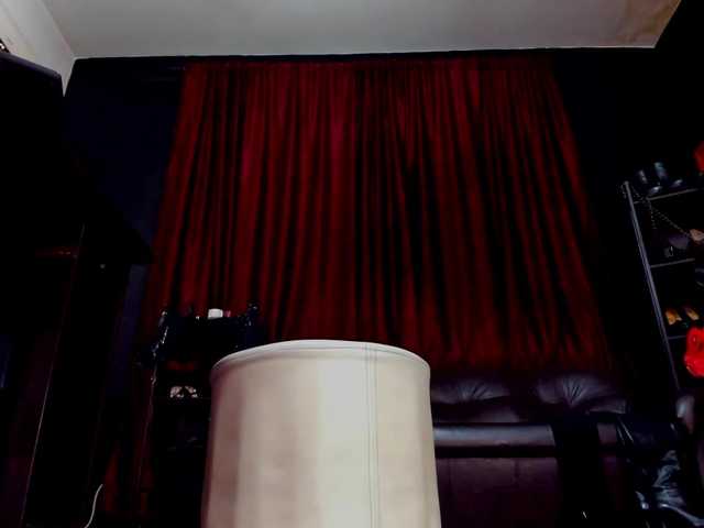 MissPuffyllove online show from August 8, 1:49 am