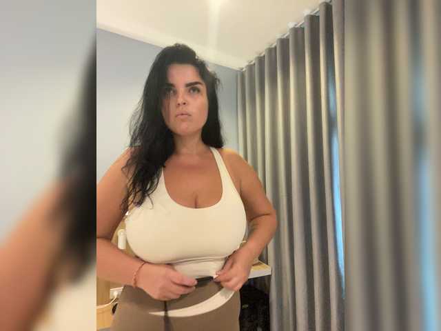 MissBooobs online show from August 12, 7:54 am