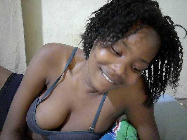queen-slender online show from August 11, 5:37 pm