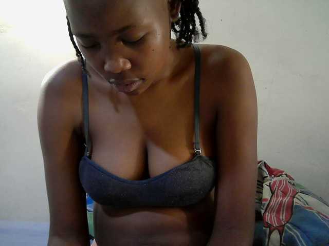queen-slender online show from August 14, 1:59 pm