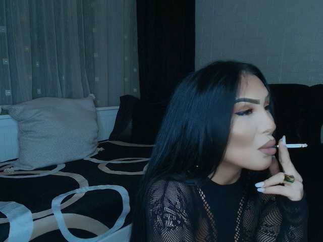 queenmeryem online show from June 17, 9:58 pm