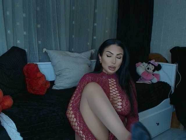 queenmeryem online show from August 13, 11:30 pm