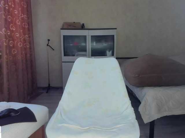 relax-girl online show from August 9, 9:43 am