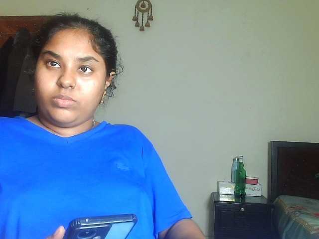 rixena online show from July 9, 7:08 pm