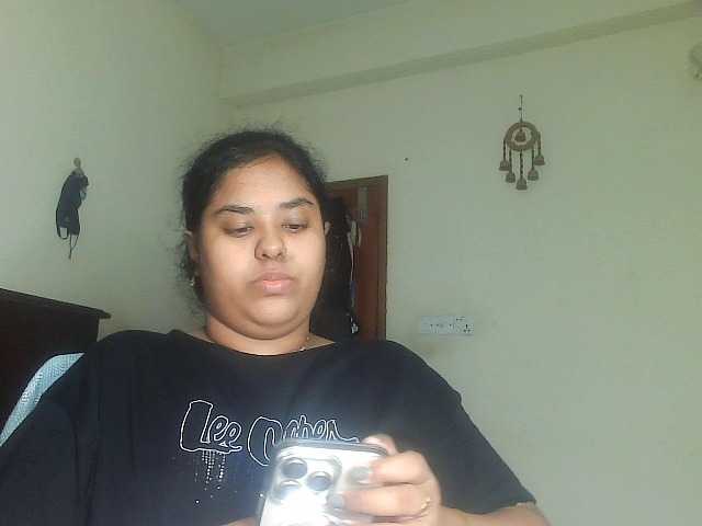 rixena online show from July 13, 3:07 pm