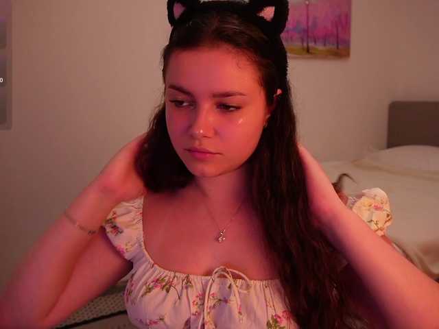 rizzcaprice online show from August 3, 6:15 pm