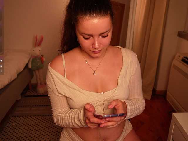rizzcaprice online show from August 10, 10:44 pm