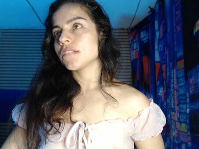 rosse2504 online show from August 8, 10:26 am