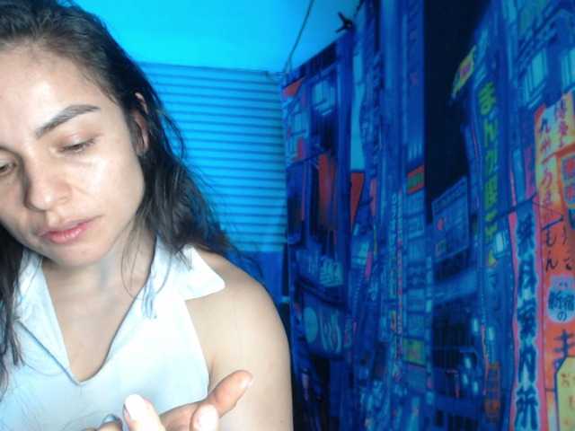 rosse2504 online show from August 14, 1:37 pm