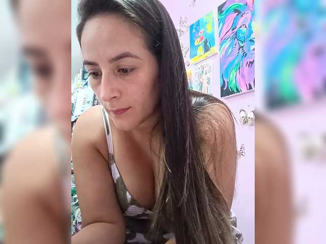 roussemelinda online show from August 12, 11:18 pm