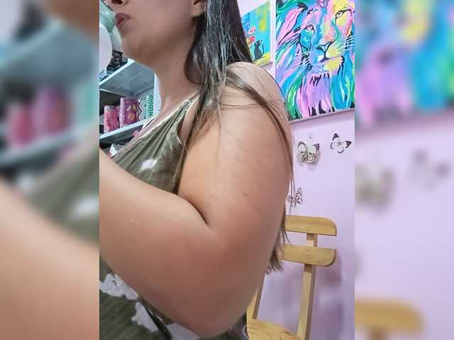 roussemelinda online show from August 13, 12:24 am