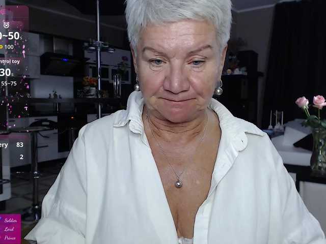 roxana-brooks online show from August 6, 7:02 pm