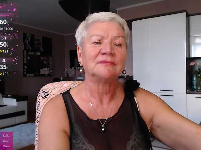 roxana-brooks online show from August 8, 5:35 pm