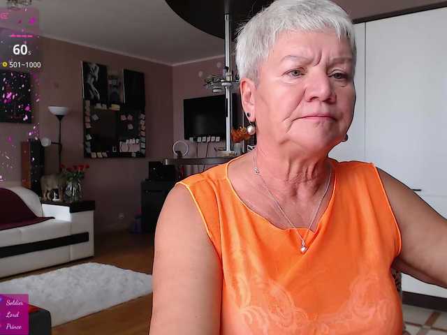roxana-brooks online show from August 9, 11:11 am