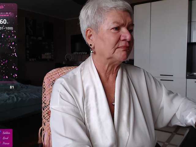 roxana-brooks online show from August 11, 3:25 pm