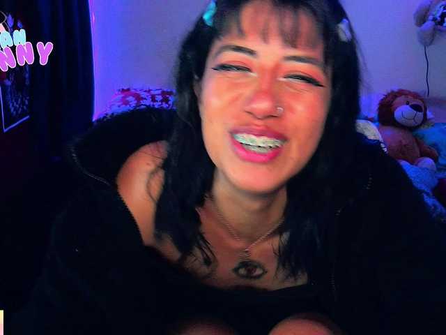 roxanbunny online show from July 14, 9:45 am