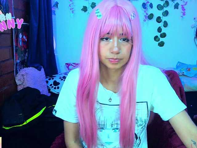 roxanbunny online show from August 1, 6:08 am