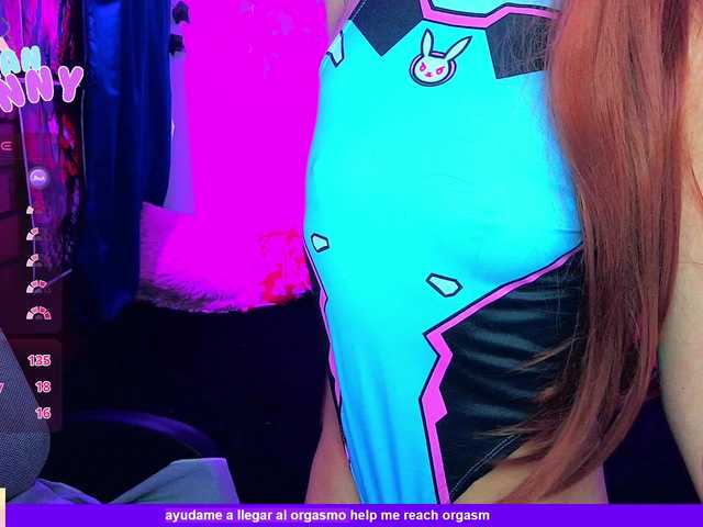 roxanbunny online show from August 6, 8:13 am