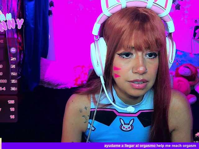 roxanbunny online show from August 9, 2:12 am