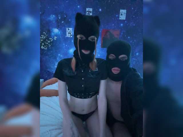 Rose-Jack online show from April 9, 6:05 pm