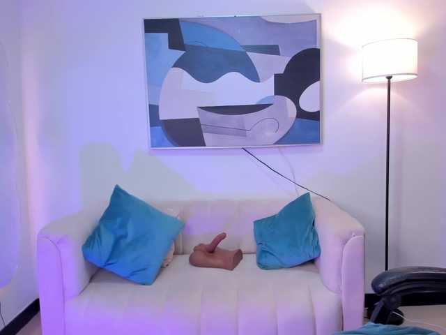 SaraParker online show from August 8, 2:06 pm