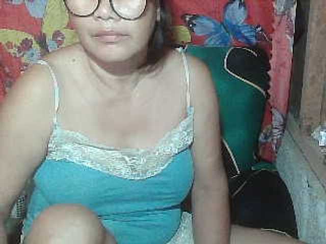 scarllettxxx online show from August 4, 9:01 pm