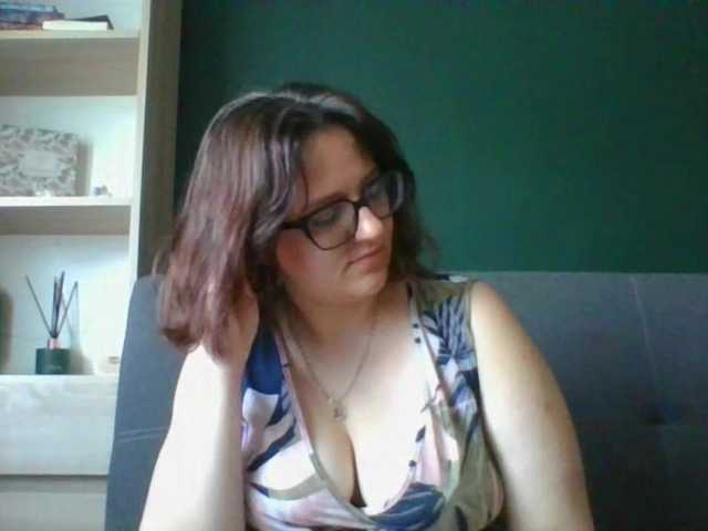 sensualParis online show from August 11, 6:37 am