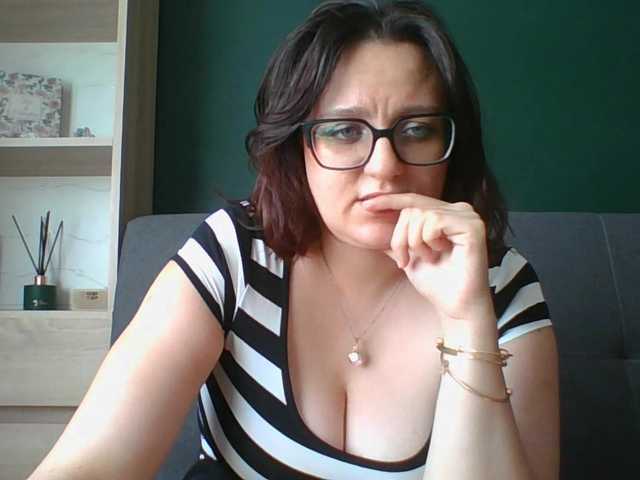 sensualParis online show from August 14, 5:22 am