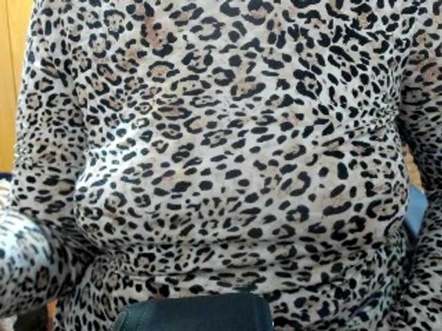 sensugirl online show from July 29, 11:28 am