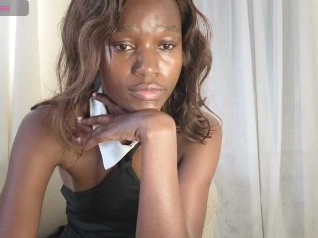 sexy-dee online show from August 12, 8:27 am