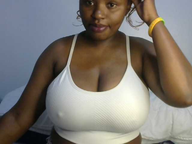 sexyhazel online show from July 26, 7:57 am