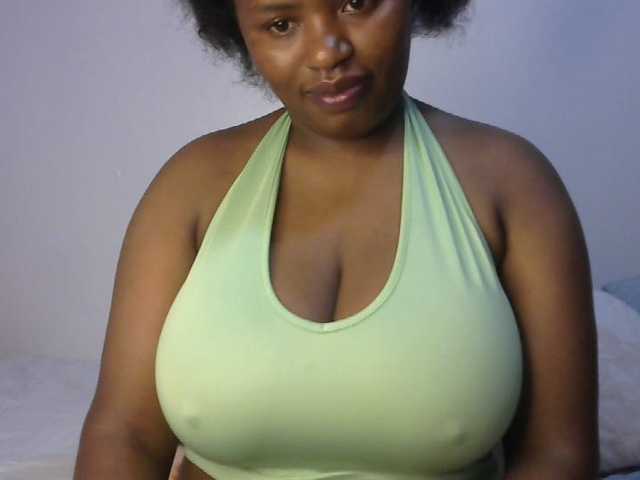 sexyhazel online show from August 2, 6:09 am