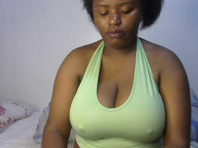 sexyhazel online show from August 2, 8:10 am