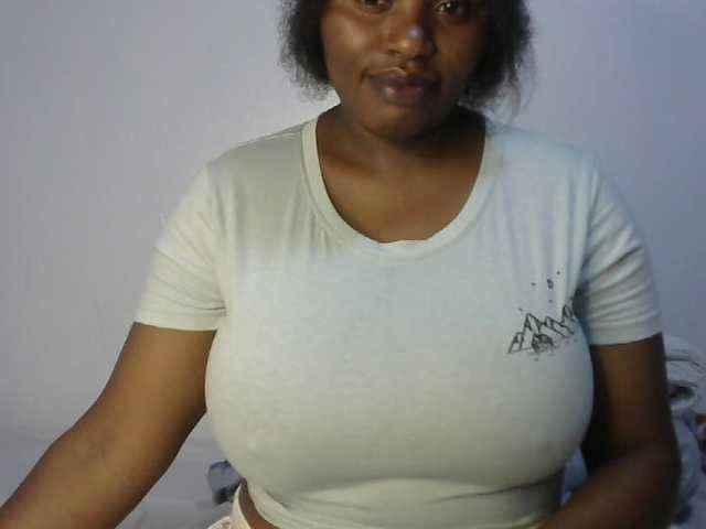 sexyhazel online show from August 4, 7:44 pm