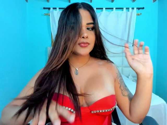 shadia orozco online show from August 15, 2:48 am