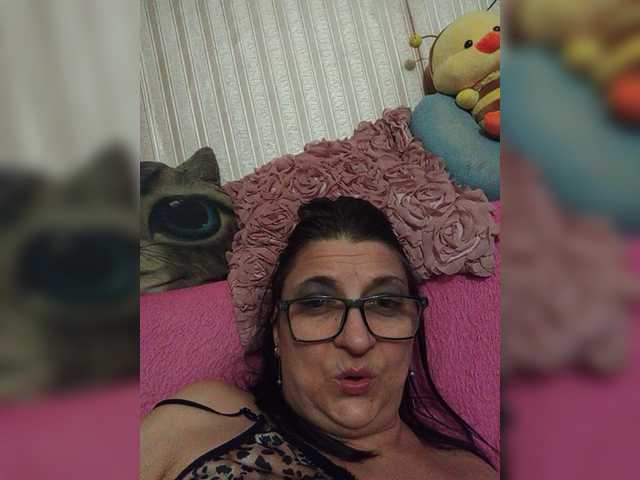 milisenta online show from September 8, 8:38 pm